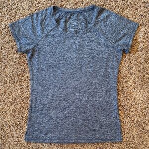 EUC Oiselle Lux Short Sleeve, Heathered “Curfew” Blue, 8